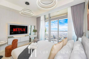 LUX The Aykon Suite